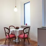 Elegant In Repubblica Brera Lägenhet *