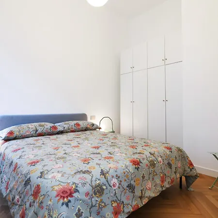 Elegant In Repubblica Brera Апартаменты *