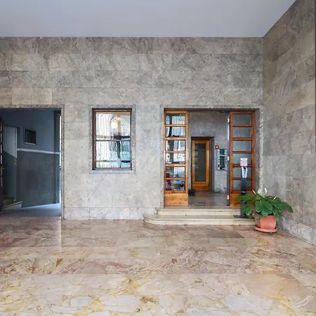 Elegant In Repubblica Brera Апартаменты Милан